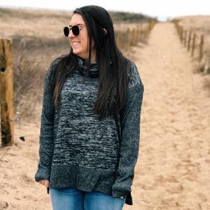 Meet your Posher, Caitlin